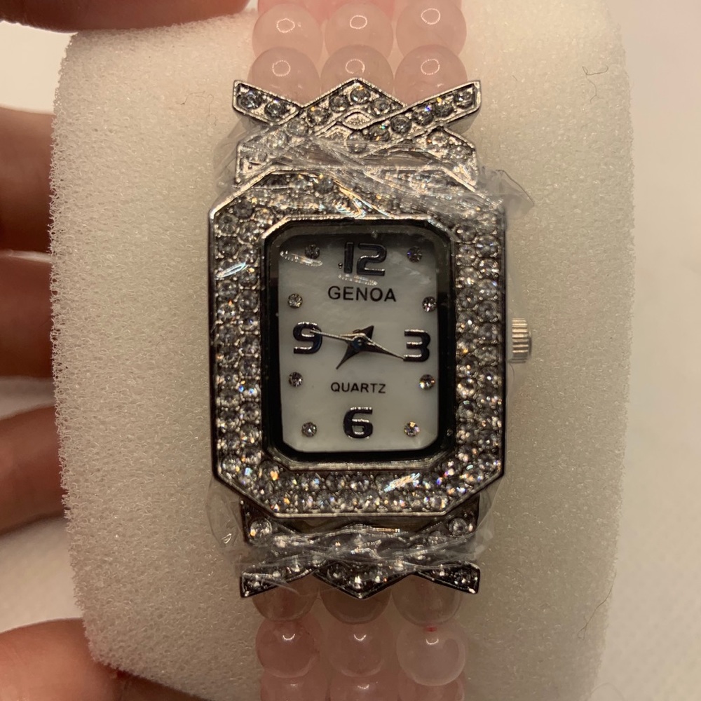 ROSE QUARTZ BRACELET WATCH - Picture 2 of 8